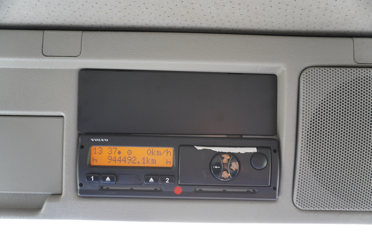 Camión frigorífico VOLVO FH 440 E5 6×2 Schmitz Refrigerator – pass-through Set 38 pallets: foto 23