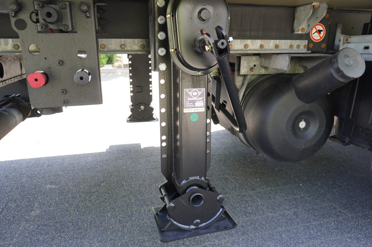 Camión frigorífico VOLVO FH 440 E5 6×2 Schmitz Refrigerator – pass-through Set 38 pallets: foto 15