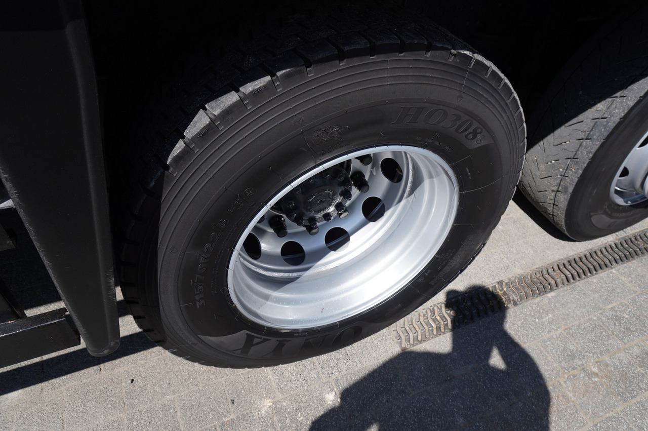 Camión frigorífico VOLVO FH 440 E5 6×2 Schmitz Refrigerator – pass-through Set 38 pallets: foto 12