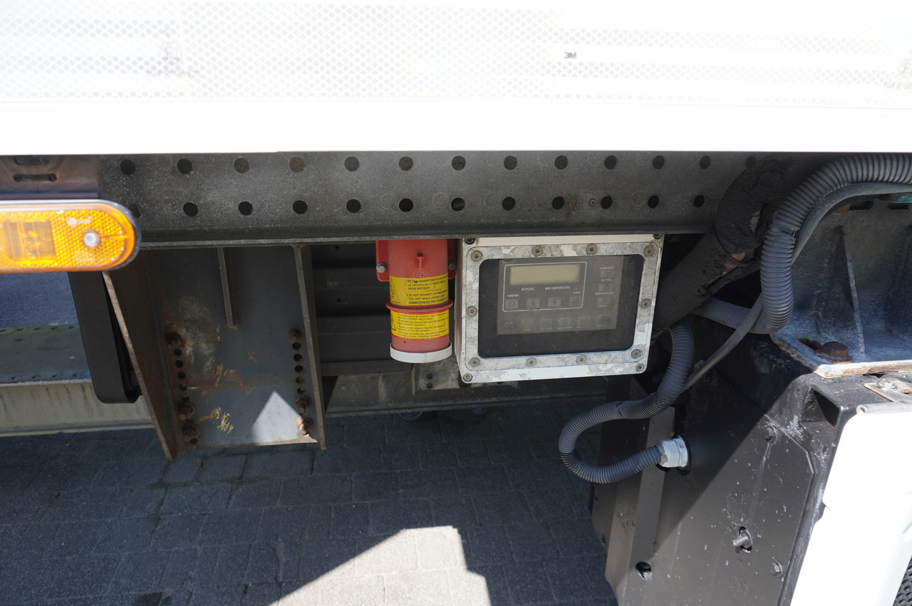 Camión frigorífico VOLVO FH 440 E5 6×2 Schmitz Refrigerator – pass-through Set 38 pallets: foto 18