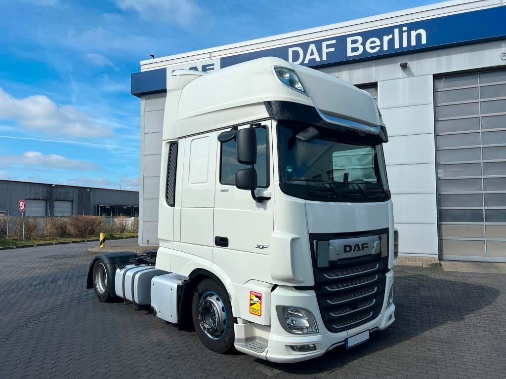 DAF XF 480 FT SSC Low Deck TraXon Intarder 2 x Tank - Cabeza tractora: foto 1 DAF XF 480 FT SSC Low Deck TraXon Intarder 2 x Tank - Cabeza tractora: foto 1