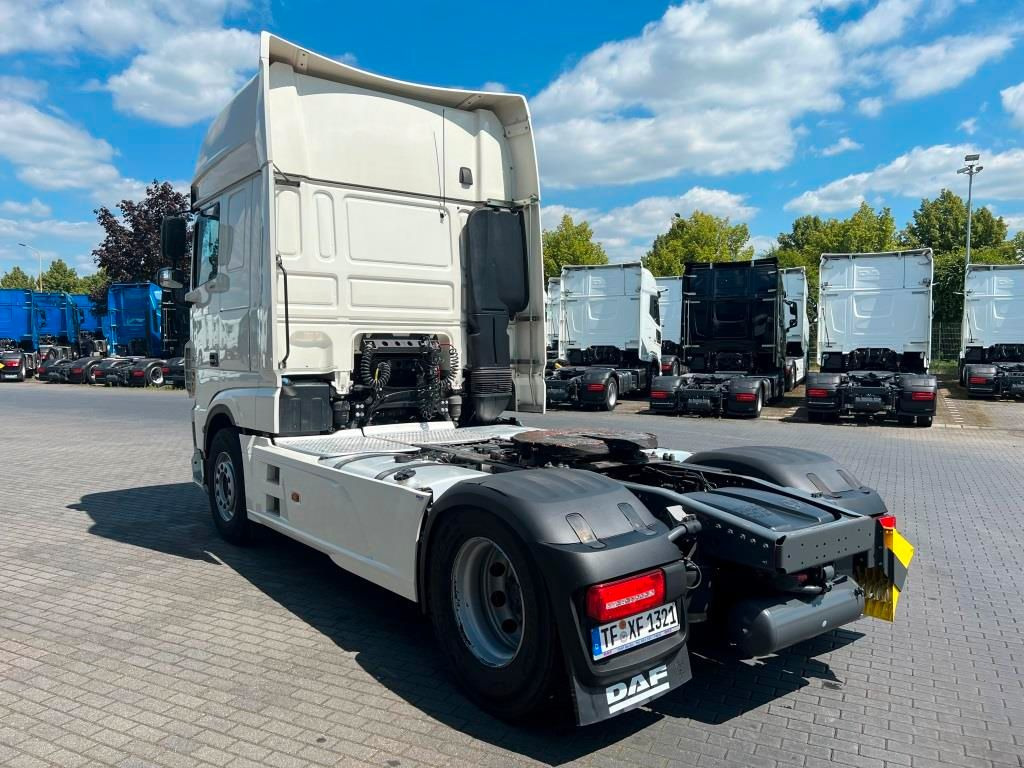 DAF XF 480 FT SSC Retarder Standklima 2x Tank 1185 L - Cabeza tractora: foto 3 DAF XF 480 FT SSC Retarder Standklima 2x Tank 1185 L - Cabeza tractora: foto 3