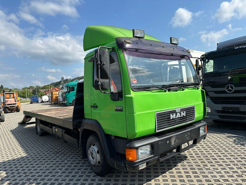 MAN 8,224 mit elekt. Seilwinde und Alurampen - Grua de remolque autos: foto 1 MAN 8,224 mit elekt. Seilwinde und Alurampen - Grua de remolque autos: foto 1