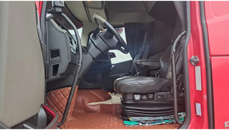 Volvo FH 500 Globetrotter Euro 5 - Cabeza tractora: foto 2 Volvo FH 500 Globetrotter Euro 5 - Cabeza tractora: foto 2