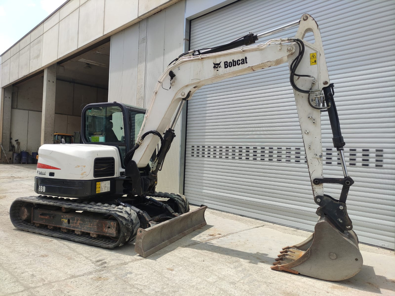 BOBCAT E80EA - Excavadora de cadenas: foto 2 BOBCAT E80EA - Excavadora de cadenas: foto 2
