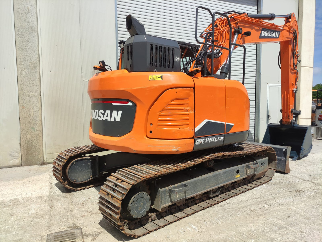 DOOSAN DX140LCR-7 - Excavadora de cadenas: foto 4 DOOSAN DX140LCR-7 - Excavadora de cadenas: foto 4