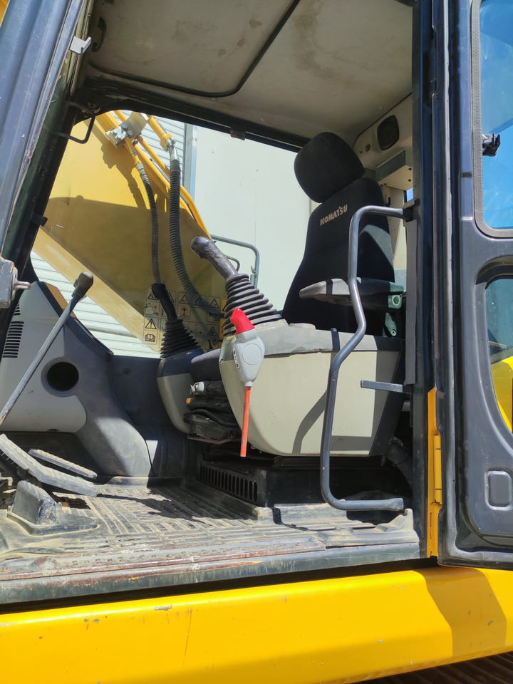 KOMATSU PC210NLC-8 - Excavadora de cadenas: foto 5 KOMATSU PC210NLC-8 - Excavadora de cadenas: foto 5