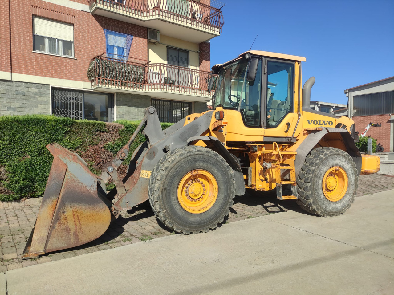 VOLVO L70F - Cargadora de ruedas: foto 1 VOLVO L70F - Cargadora de ruedas: foto 1