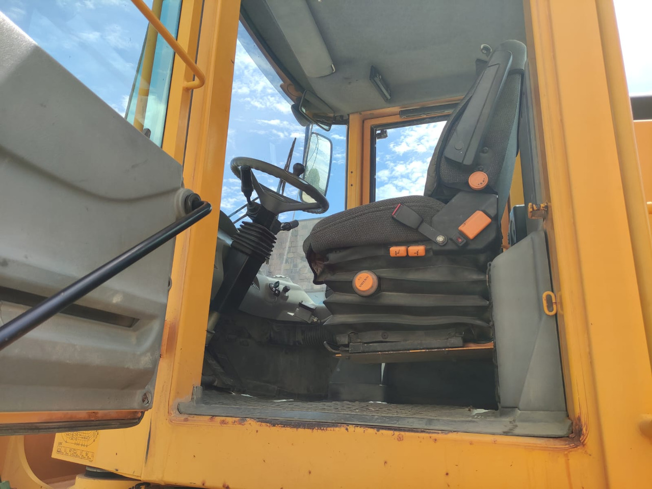 VOLVO L90E - Cargadora de ruedas: foto 5 VOLVO L90E - Cargadora de ruedas: foto 5