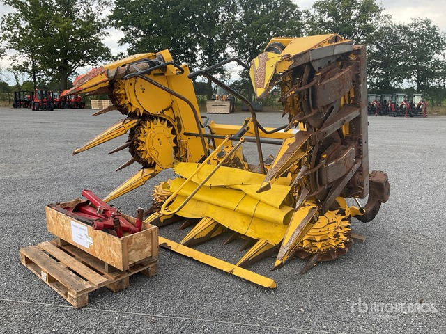 2010 New Holland 360 Forage Harvester Header - Accesorios para cosechadoras de forraje: foto 2 2010 New Holland 360 Forage Harvester Header - Accesorios para cosechadoras de forraje: foto 2