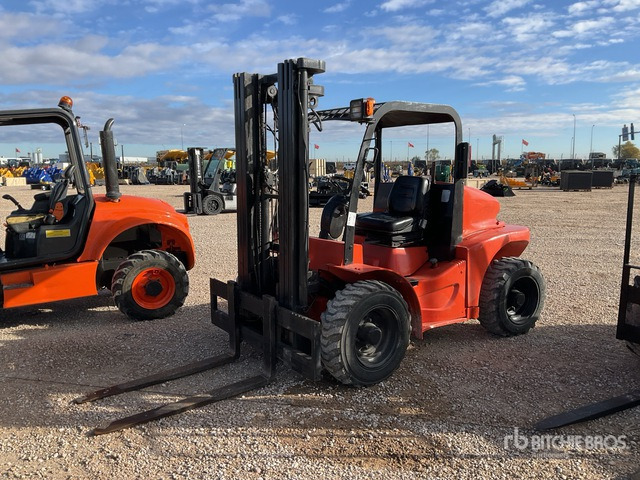 2004 Mast Explorer H25D 4x4 Rough Terrain Forklift - Carretilla todo terreno: foto 2 2004 Mast Explorer H25D 4x4 Rough Terrain Forklift - Carretilla todo terreno: foto 2