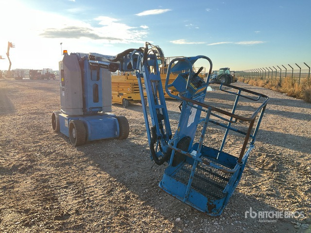 2006 Genie Z-30/20N 2WD Electric Articulating Boom Lift - Plataforma articulada: foto 2 2006 Genie Z-30/20N 2WD Electric Articulating Boom Lift - Plataforma articulada: foto 2