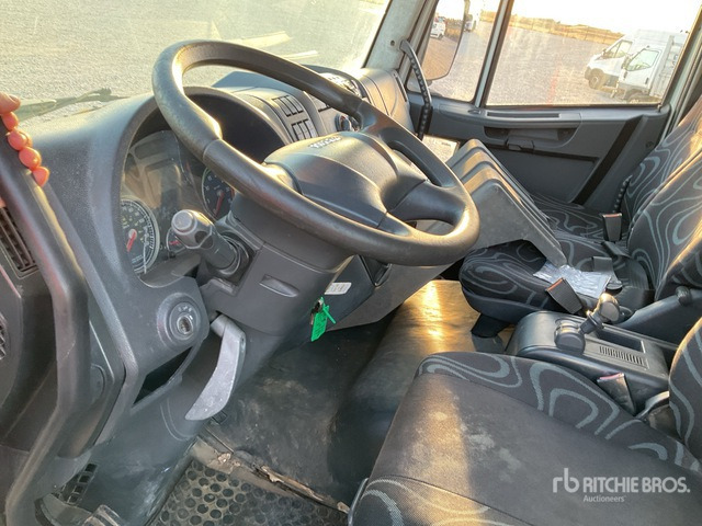 2010 Iveco Eurocargo 75E18 4x2 Van Truck - Camión caja cerrada: foto 4 2010 Iveco Eurocargo 75E18 4x2 Van Truck - Camión caja cerrada: foto 4