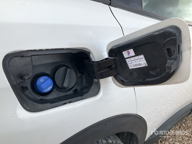 2019 Peugeot 3008 Active BlueHDI 1.5 SUV - SUV/ Todoterreno: foto 5 2019 Peugeot 3008 Active BlueHDI 1.5 SUV - SUV/ Todoterreno: foto 5