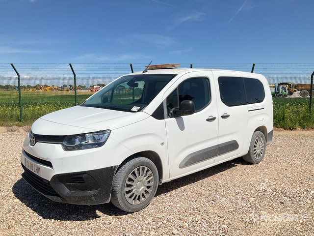 2020 Toyota Proace City Verso Passenger Van - Minibús, Furgoneta de pasajeros: foto 1 2020 Toyota Proace City Verso Passenger Van - Minibús, Furgoneta de pasajeros: foto 1