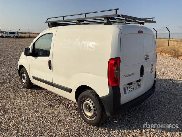 2020 Fiat Fiorino Cargo Van - Furgoneta: foto 1 2020 Fiat Fiorino Cargo Van - Furgoneta: foto 1