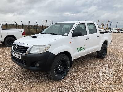 TOYOTA HILUX 4x4 Crew Cab 4x4 - Pick-up: foto 1 TOYOTA HILUX 4x4 Crew Cab 4x4 - Pick-up: foto 1