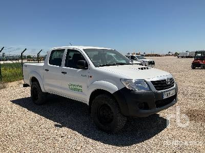 TOYOTA HILUX - Pick-up: foto 4 TOYOTA HILUX - Pick-up: foto 4
