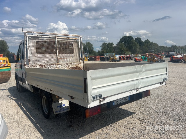 2006 Iveco Daily 35C12 Crew Cab (Inoperable) Flatbed Truck - Furgoneta caja abierta: foto 3 2006 Iveco Daily 35C12 Crew Cab (Inoperable) Flatbed Truck - Furgoneta caja abierta: foto 3