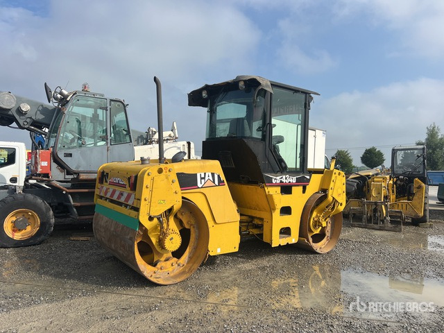 2007 Cat 434D (Inoperable) Double Drum Roller - Apisonadora de asfalto: foto 4 2007 Cat 434D (Inoperable) Double Drum Roller - Apisonadora de asfalto: foto 4