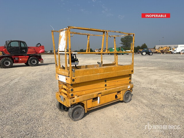 2007 Haulotte Compact 10N Electric (Inoperable) Scissor Lift - Plataforma de tijeras: foto 2 2007 Haulotte Compact 10N Electric (Inoperable) Scissor Lift - Plataforma de tijeras: foto 2