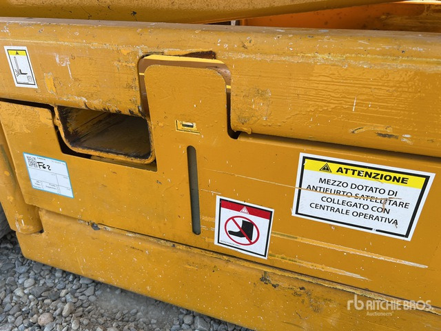 2007 Haulotte Compact 10N Electric Scissor Lift - Plataforma de tijeras: foto 5 2007 Haulotte Compact 10N Electric Scissor Lift - Plataforma de tijeras: foto 5