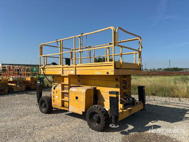 2007 Haulotte H18SX (Inoperable) Scissor Lift - Plataforma de tijeras: foto 4 2007 Haulotte H18SX (Inoperable) Scissor Lift - Plataforma de tijeras: foto 4