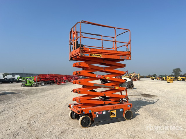 2012 Imer IT12122 Electric Scissor Lift - Plataforma de tijeras: foto 2 2012 Imer IT12122 Electric Scissor Lift - Plataforma de tijeras: foto 2