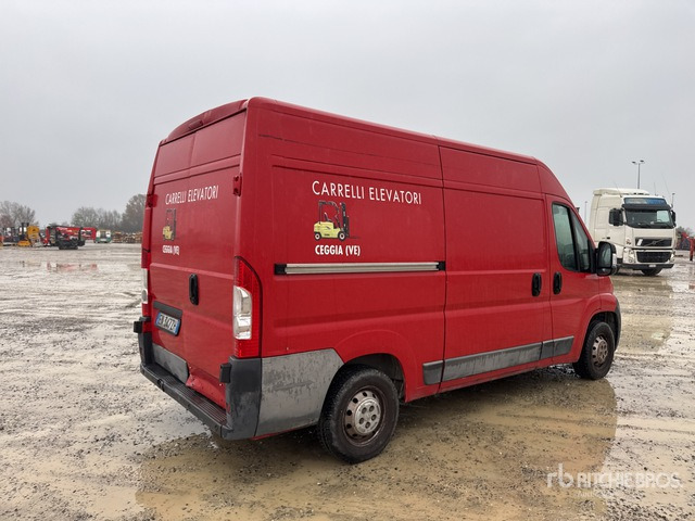 2012 Peugeot Boxer Van Truck - Camión caja cerrada: foto 3 2012 Peugeot Boxer Van Truck - Camión caja cerrada: foto 3