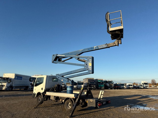 2015 Nissan Cabstar NT400 2015 Socage DA330 20 m on Bucket Truck - Camión con plataforma elevadora: foto 2 2015 Nissan Cabstar NT400 2015 Socage DA330 20 m on Bucket Truck - Camión con plataforma elevadora: foto 2