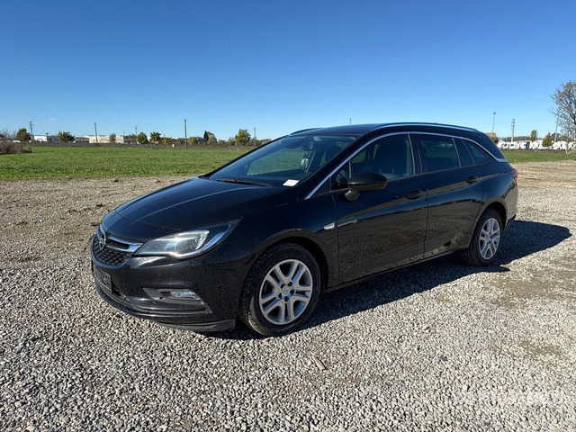 2017 Opel Astra Sport Tourer Automobile - Coche: foto 2 2017 Opel Astra Sport Tourer Automobile - Coche: foto 2