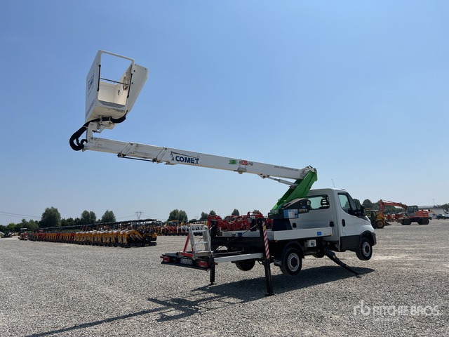 2022 Iveco Daily 35-140 2022 Comet 20 8.5 HQ 20 m on Bucket Truck - Camión con plataforma elevadora: foto 4 2022 Iveco Daily 35-140 2022 Comet 20 8.5 HQ 20 m on Bucket Truck - Camión con plataforma elevadora: foto 4