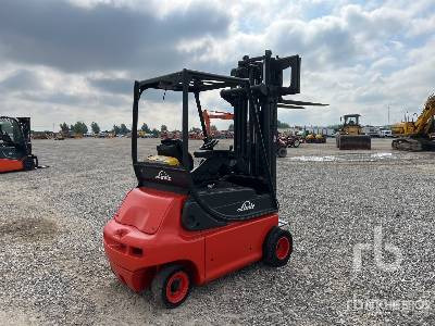 LINDE E20P-02 2000 kg - Carretilla elevadora eléctrica: foto 3 LINDE E20P-02 2000 kg - Carretilla elevadora eléctrica: foto 3