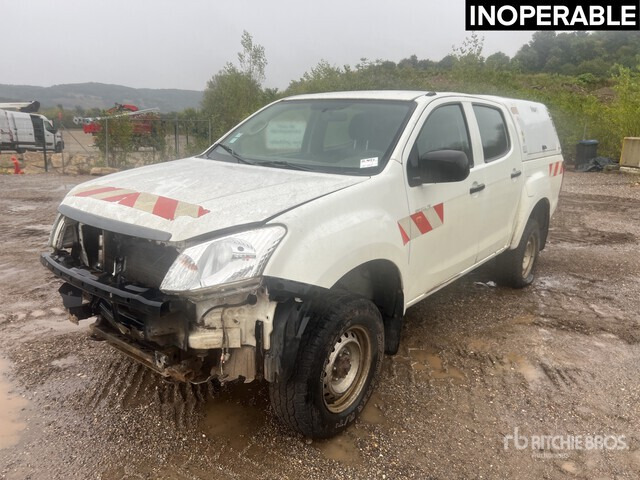 2013 Isuzu D-MAX 4x4 Dual Cab (Inoperable) Pickup - Pick-up: foto 1 2013 Isuzu D-MAX 4x4 Dual Cab (Inoperable) Pickup - Pick-up: foto 1