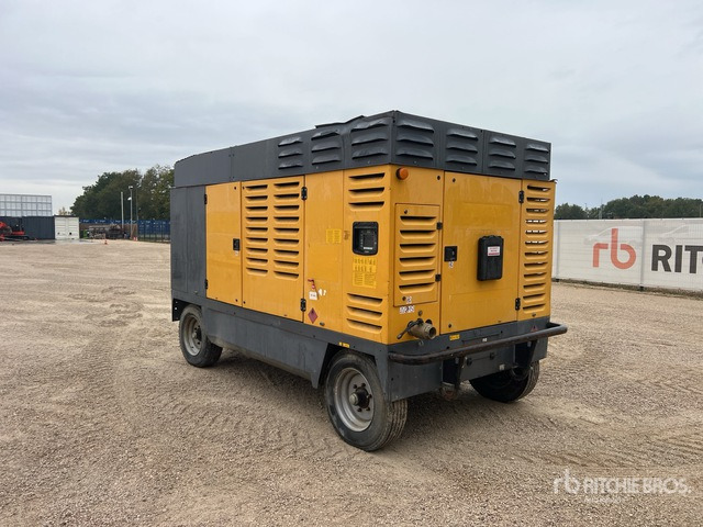 2015 Atlas Copco XAHS447 Mobile 25000 L Compresseur A Air Air Compressor - Compresor de aire: foto 3 2015 Atlas Copco XAHS447 Mobile 25000 L Compresseur A Air Air Compressor - Compresor de aire: foto 3