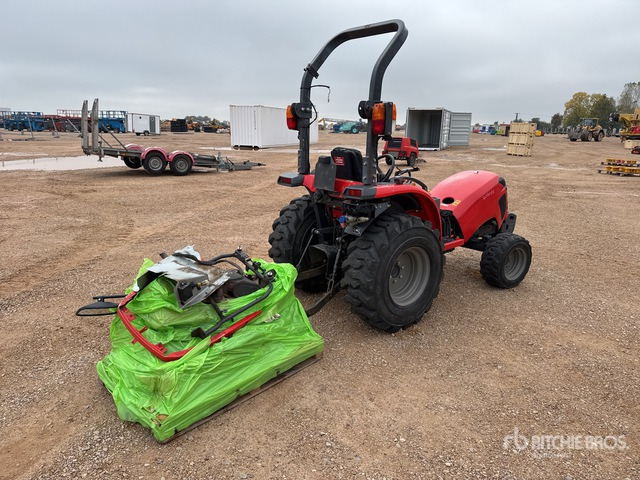 2015 Kubota STW34R 4WD Tracteur Utilitaire (Inoper ... Utility Tractor - Mini tractor: foto 3 2015 Kubota STW34R 4WD Tracteur Utilitaire (Inoper ... Utility Tractor - Mini tractor: foto 3