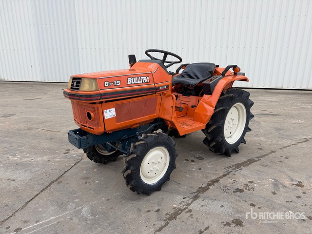 Kubota B1-150 Utility Tractor - Mini tractor: foto 1 Kubota B1-150 Utility Tractor - Mini tractor: foto 1