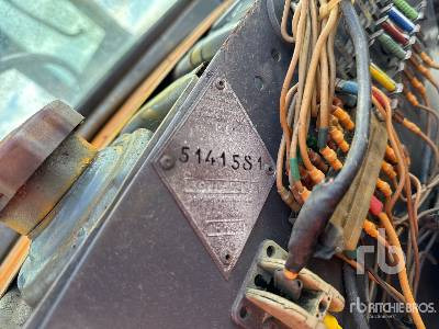 RENAULT 551S Tracteur Agricole - Tractor: foto 5 RENAULT 551S Tracteur Agricole - Tractor: foto 5