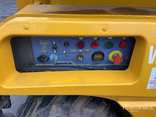 2010 Haulotte Compact 12DX 4x4 Diesel Scissor Lift - Plataforma de tijeras: foto 5 2010 Haulotte Compact 12DX 4x4 Diesel Scissor Lift - Plataforma de tijeras: foto 5