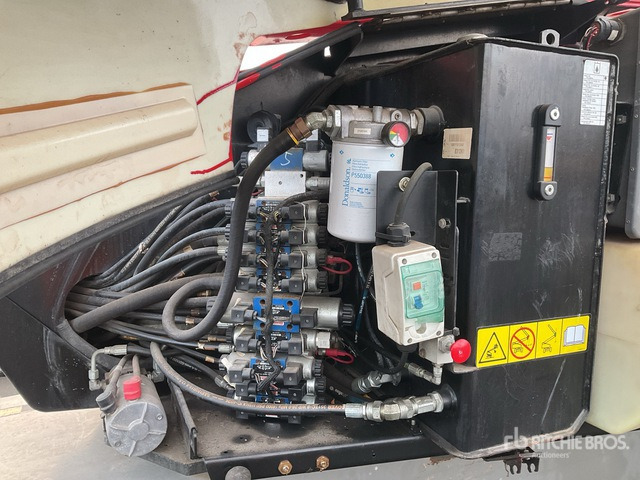 2012 JLG 600AJ 4WD Diesel Articulating Boom Lift - Plataforma articulada: foto 5 2012 JLG 600AJ 4WD Diesel Articulating Boom Lift - Plataforma articulada: foto 5