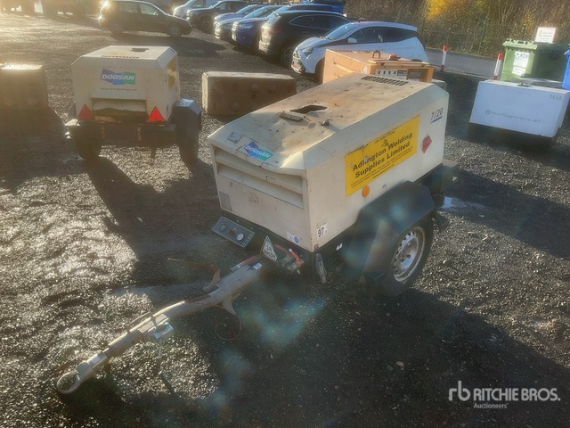 2013 Doosan 720 Mobile (Inoperable) Air Compressor - Compresor de aire: foto 1 2013 Doosan 720 Mobile (Inoperable) Air Compressor - Compresor de aire: foto 1