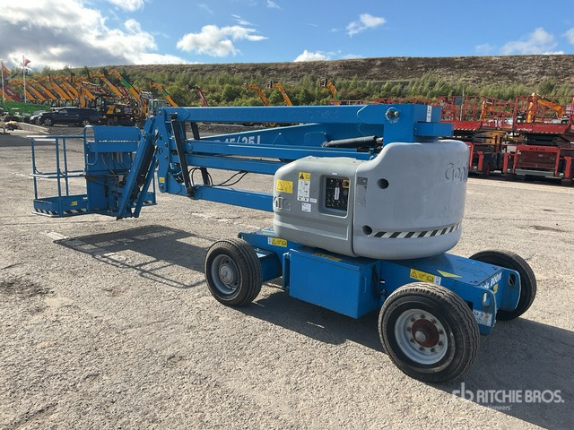 2013 Genie Z45/25J 2WD Hybrid Articulating Boom Lift - Plataforma articulada: foto 4 2013 Genie Z45/25J 2WD Hybrid Articulating Boom Lift - Plataforma articulada: foto 4