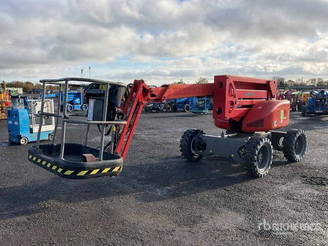 2013 Nifty-Lift HR15D 4WD Diesel Articulating Boom Lift - Plataforma articulada: foto 4 2013 Nifty-Lift HR15D 4WD Diesel Articulating Boom Lift - Plataforma articulada: foto 4