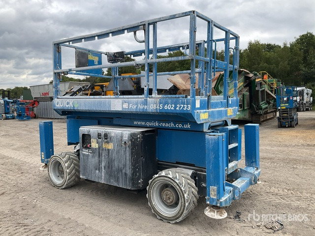 2014 Genie GS2669RT 4x4 Diesel Scissor Lift - Plataforma de tijeras: foto 4 2014 Genie GS2669RT 4x4 Diesel Scissor Lift - Plataforma de tijeras: foto 4