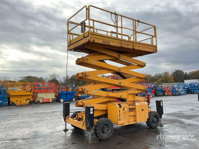 2014 Haulotte H18SDX 4x4 Diesel Scissor Lift - Plataforma de tijeras: foto 1 2014 Haulotte H18SDX 4x4 Diesel Scissor Lift - Plataforma de tijeras: foto 1