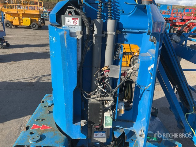 Plataforma de mástil vertical 2015 Haulotte Star 10-1 (Inoperable) Vertical Mast Lift: foto 6 Plataforma de mástil vertical 2015 Haulotte Star 10-1 (Inoperable) Vertical Mast Lift: foto 6