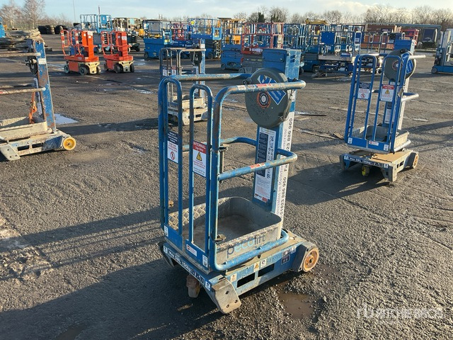 2015 Power Tower Peco Vertical Mast Lift - Plataforma de mástil vertical: foto 2 2015 Power Tower Peco Vertical Mast Lift - Plataforma de mástil vertical: foto 2