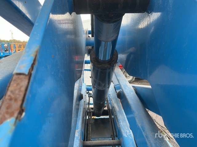 2016 Genie GS-4047 Electric Scissor Lift - Plataforma de tijeras: foto 5 2016 Genie GS-4047 Electric Scissor Lift - Plataforma de tijeras: foto 5