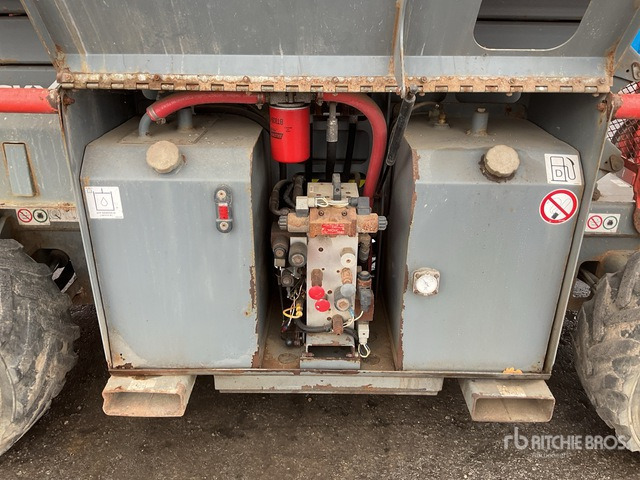 2016 Skyjack SJ6832 RT 4x4 Diesel Scissor Lift - Plataforma de tijeras: foto 5 2016 Skyjack SJ6832 RT 4x4 Diesel Scissor Lift - Plataforma de tijeras: foto 5