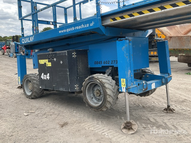 2017 Genie GS-3369RT 4x4 Diesel Scissor Lift - Plataforma de tijeras: foto 5 2017 Genie GS-3369RT 4x4 Diesel Scissor Lift - Plataforma de tijeras: foto 5